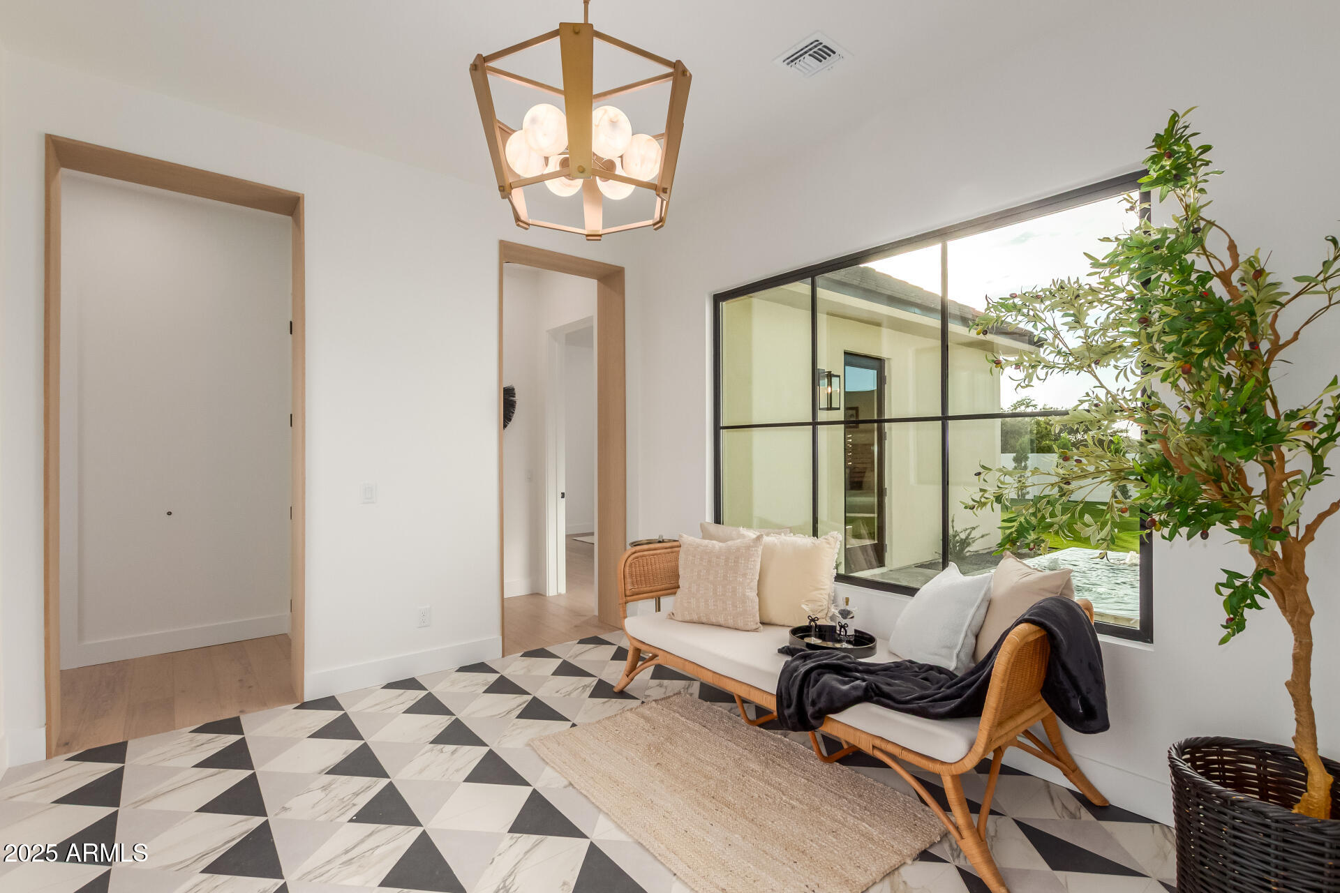 7476 S BRIGHTON Court