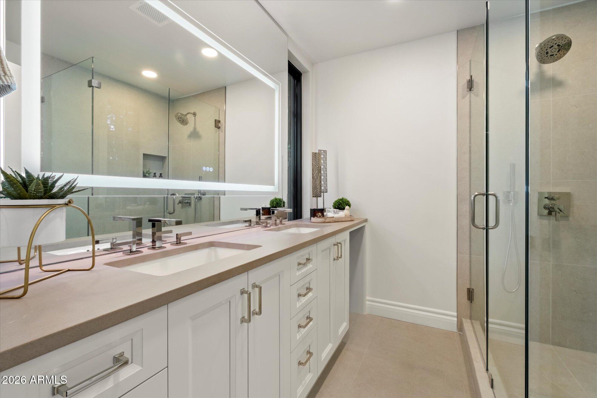SCOTTSDALE NORTH - Residential