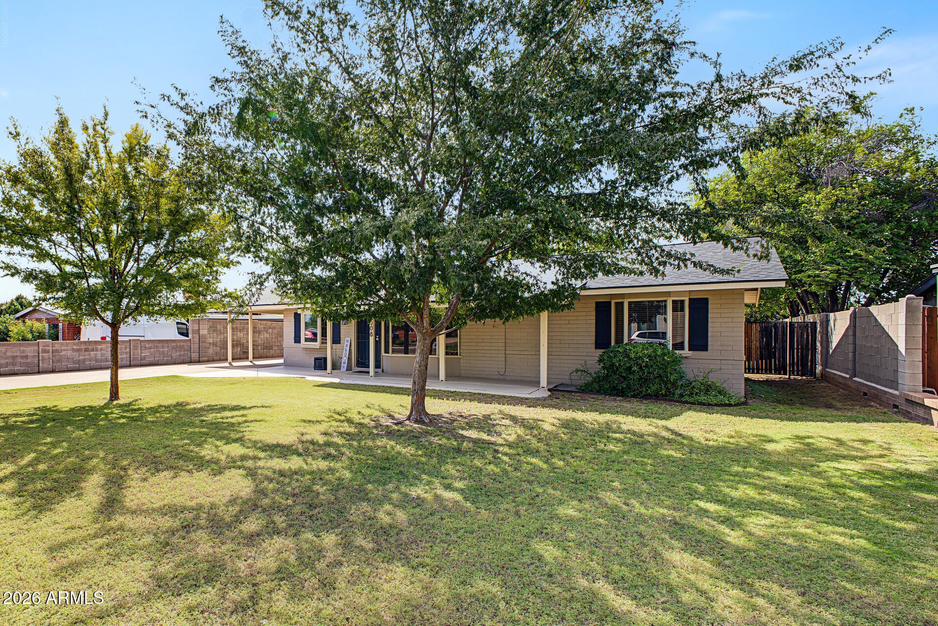 7008 N 14TH Place