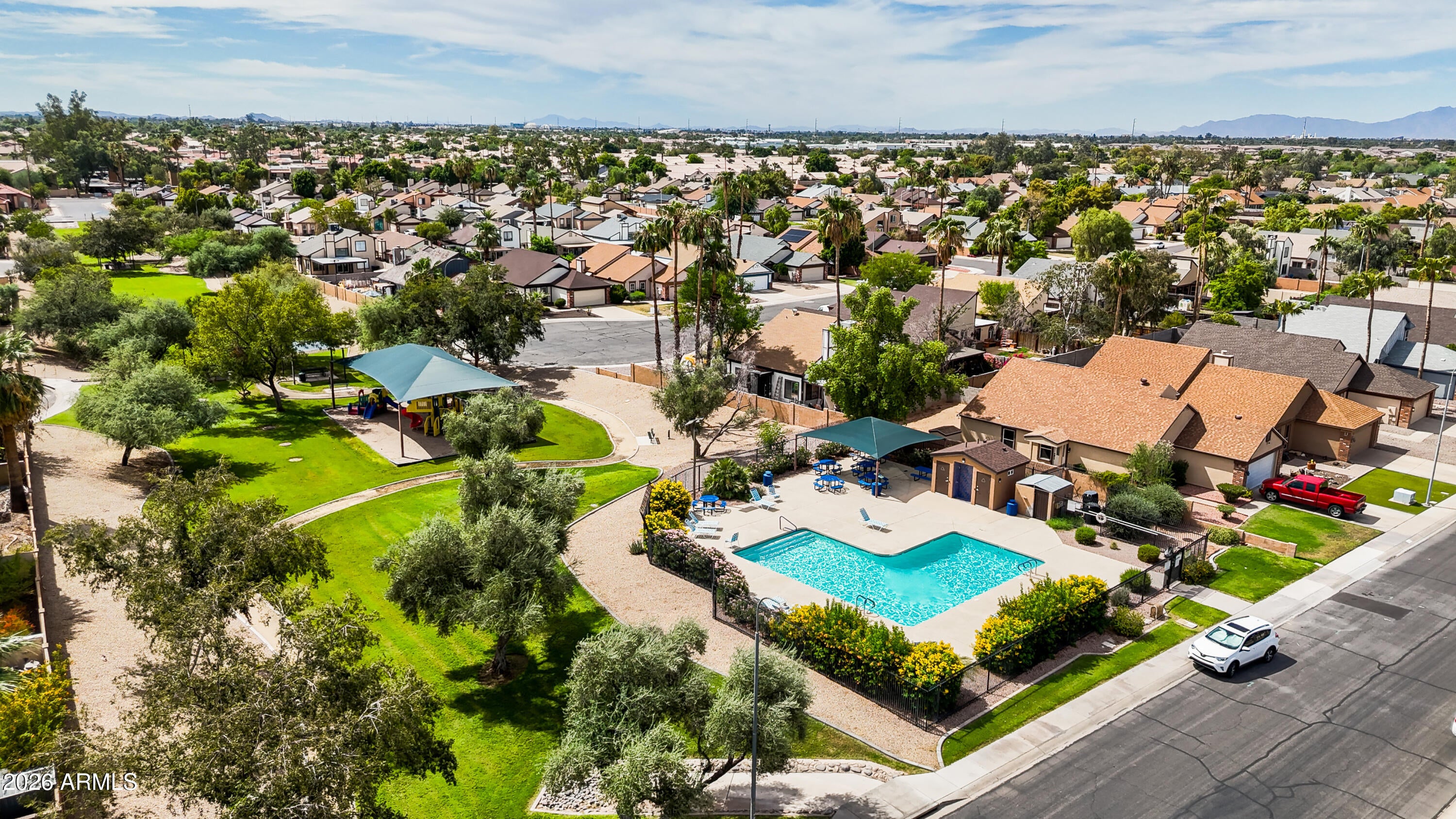 851 E ROCKWELL Drive