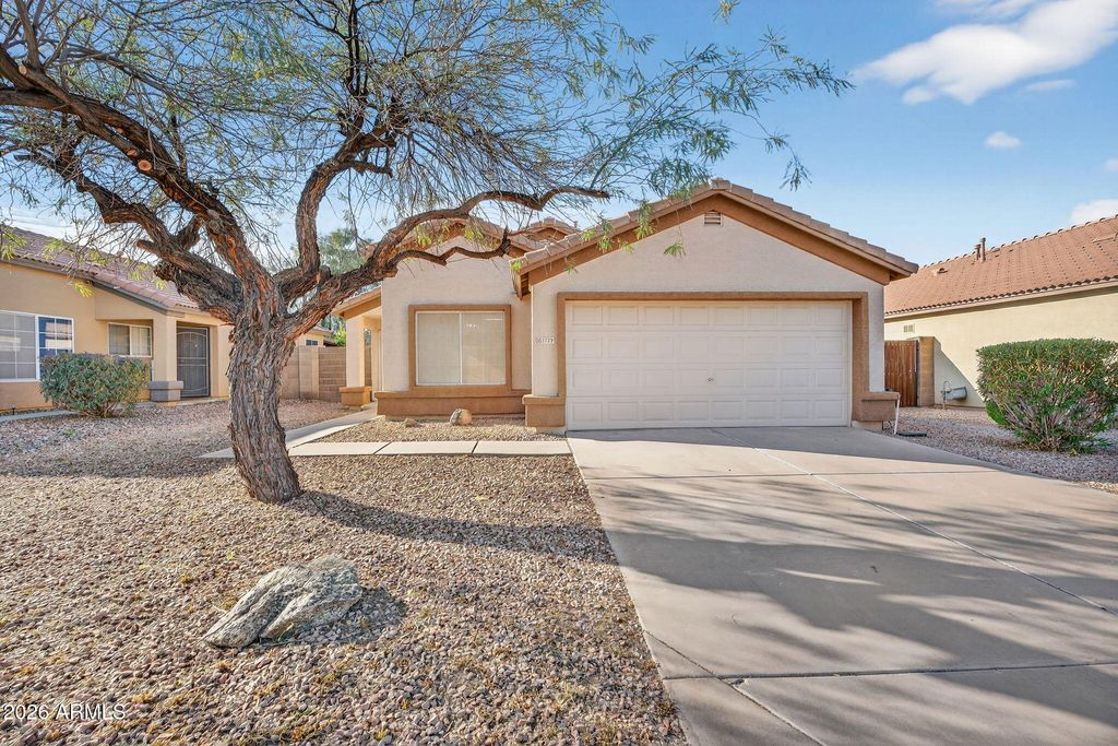 Photo of 1779 E Oakland Street, Chandler, AZ 85225 (MLS # 6967785)