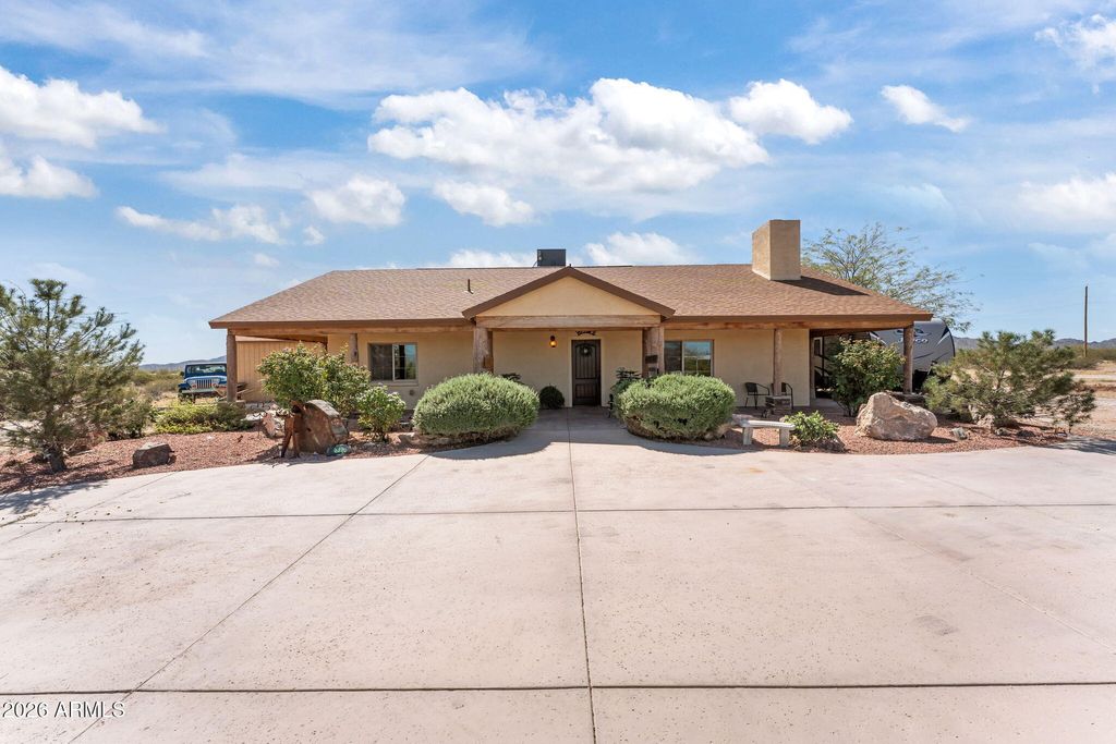 Photo of 67062 Monroe Street, Salome, AZ 85348 (MLS # 7002995)