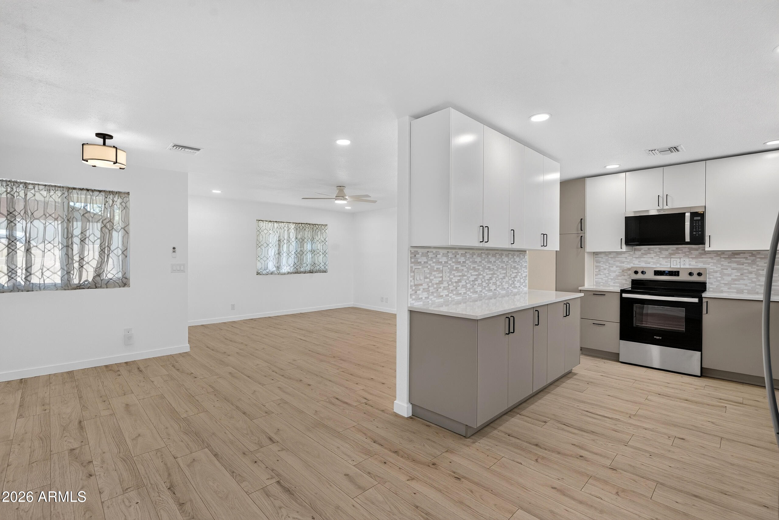 2351 S ROYAL PALM Road