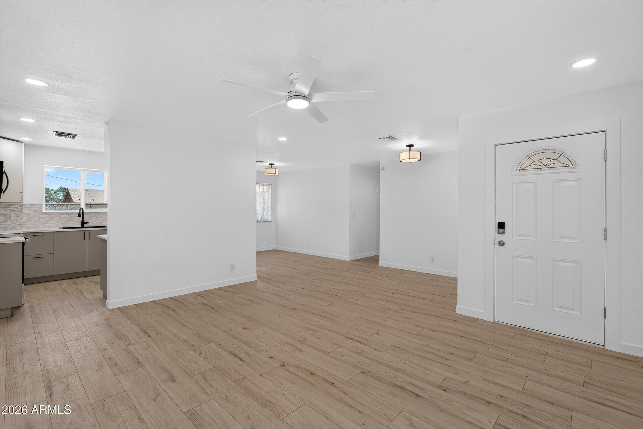 2351 S ROYAL PALM Road