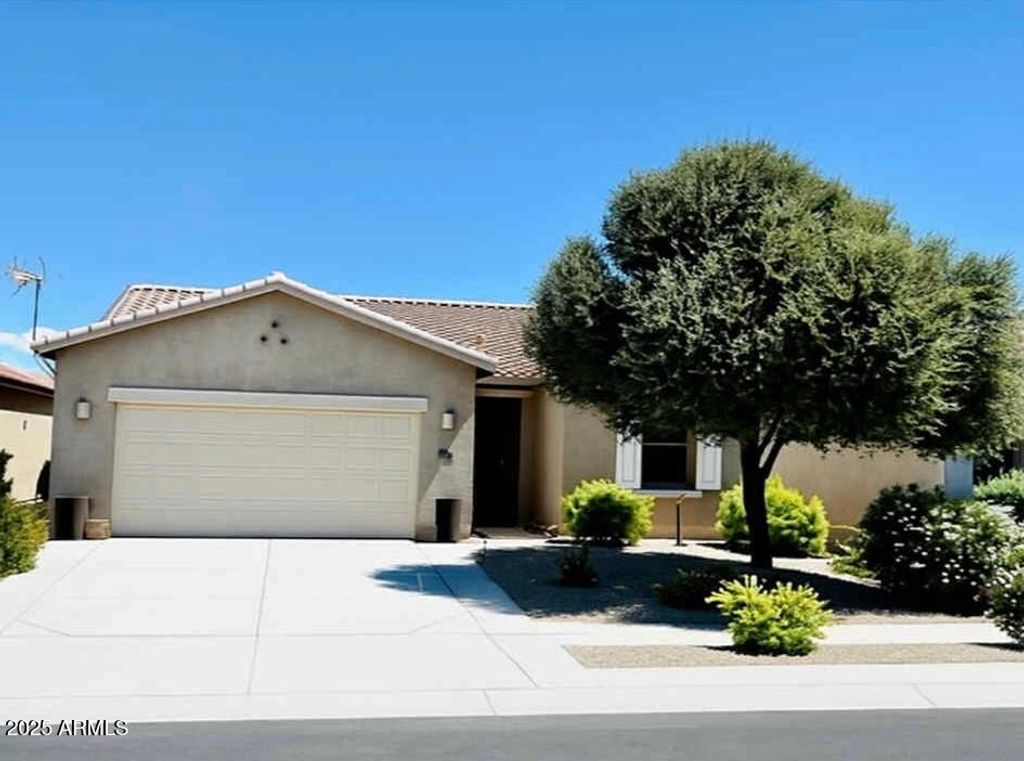 Photo of 10 N Agua Fria Lane, Casa Grande, AZ 85194 (MLS # 6916910)