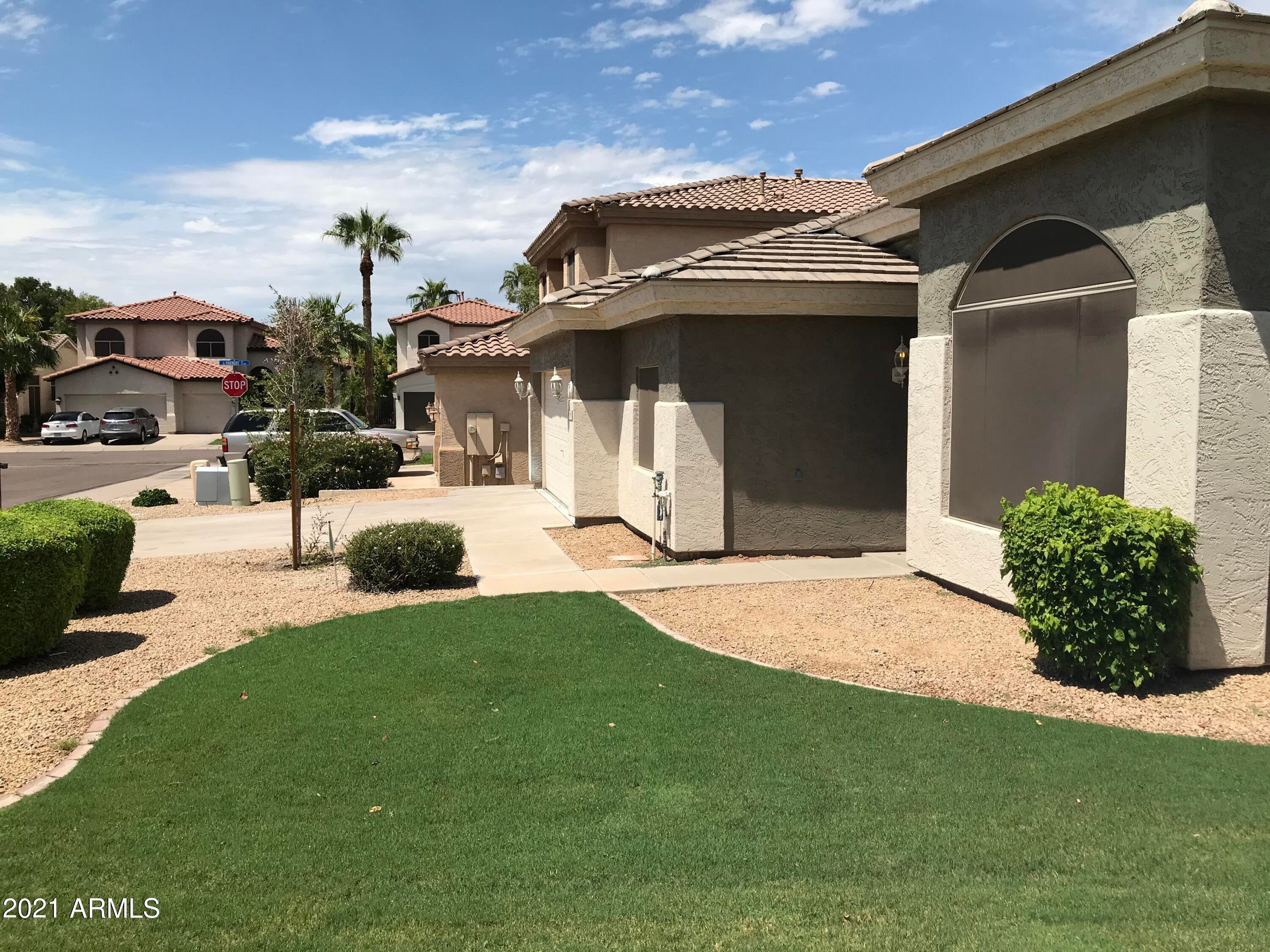 891 N DATE PALM Drive