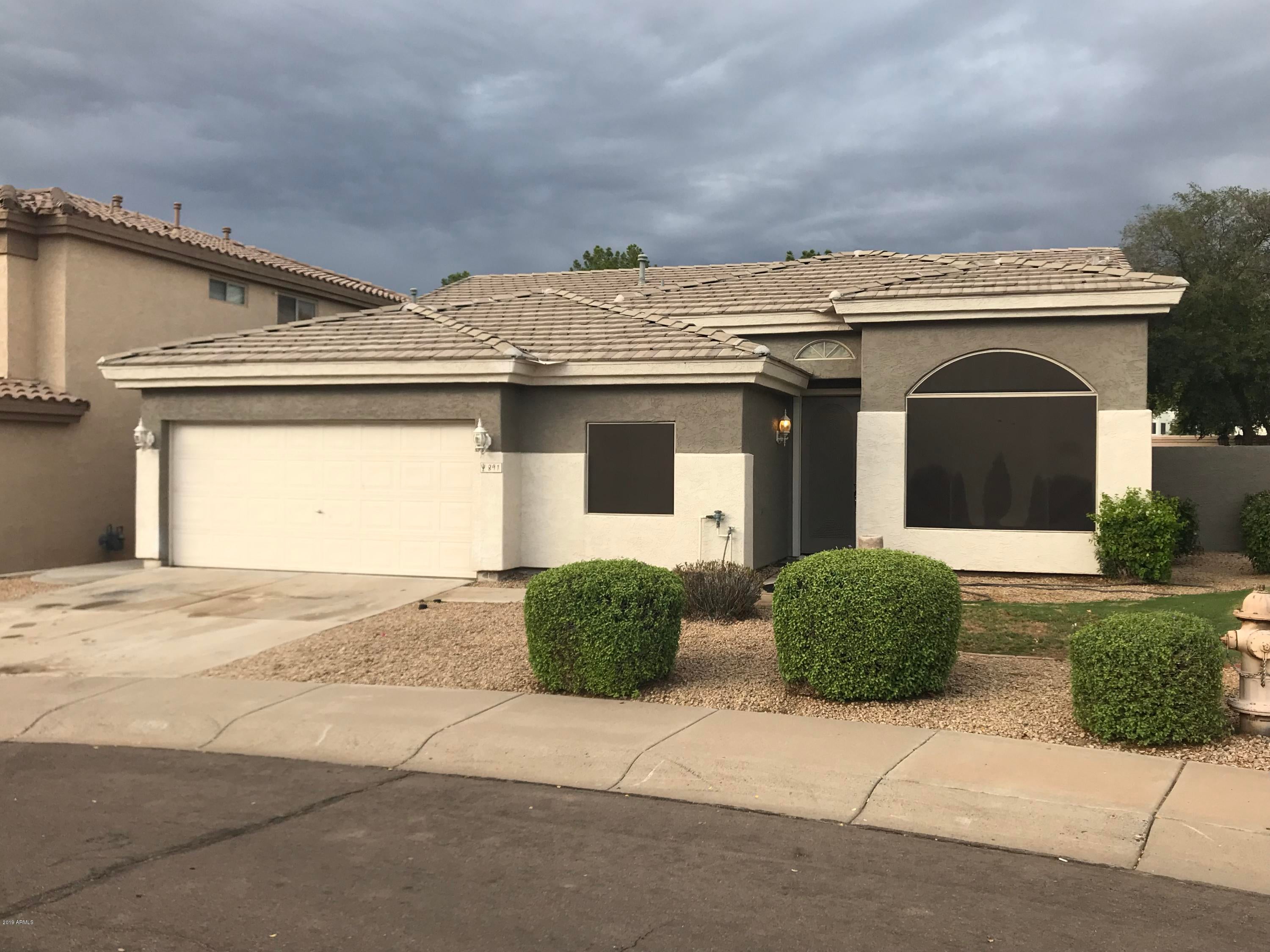 891 N DATE PALM Drive