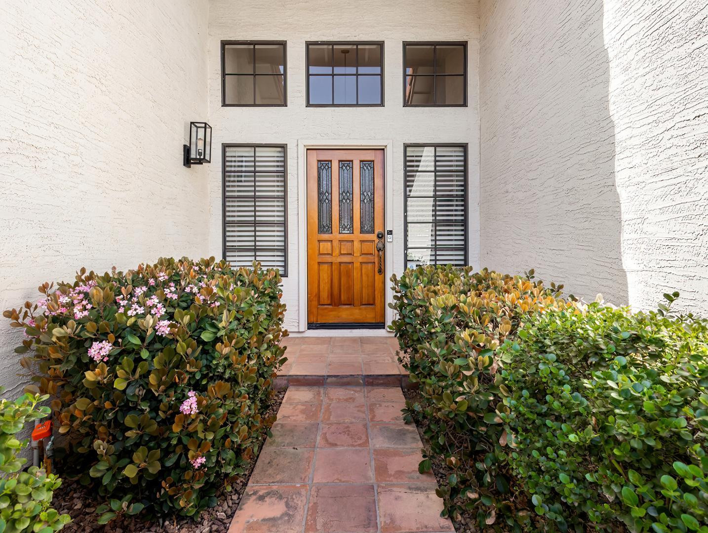 1110 N Gull Haven Court