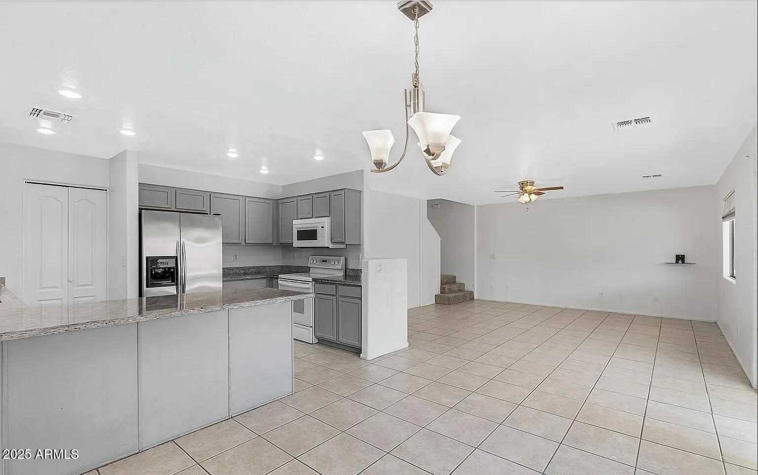 Homes 3 42538 W SUNLAND Drive