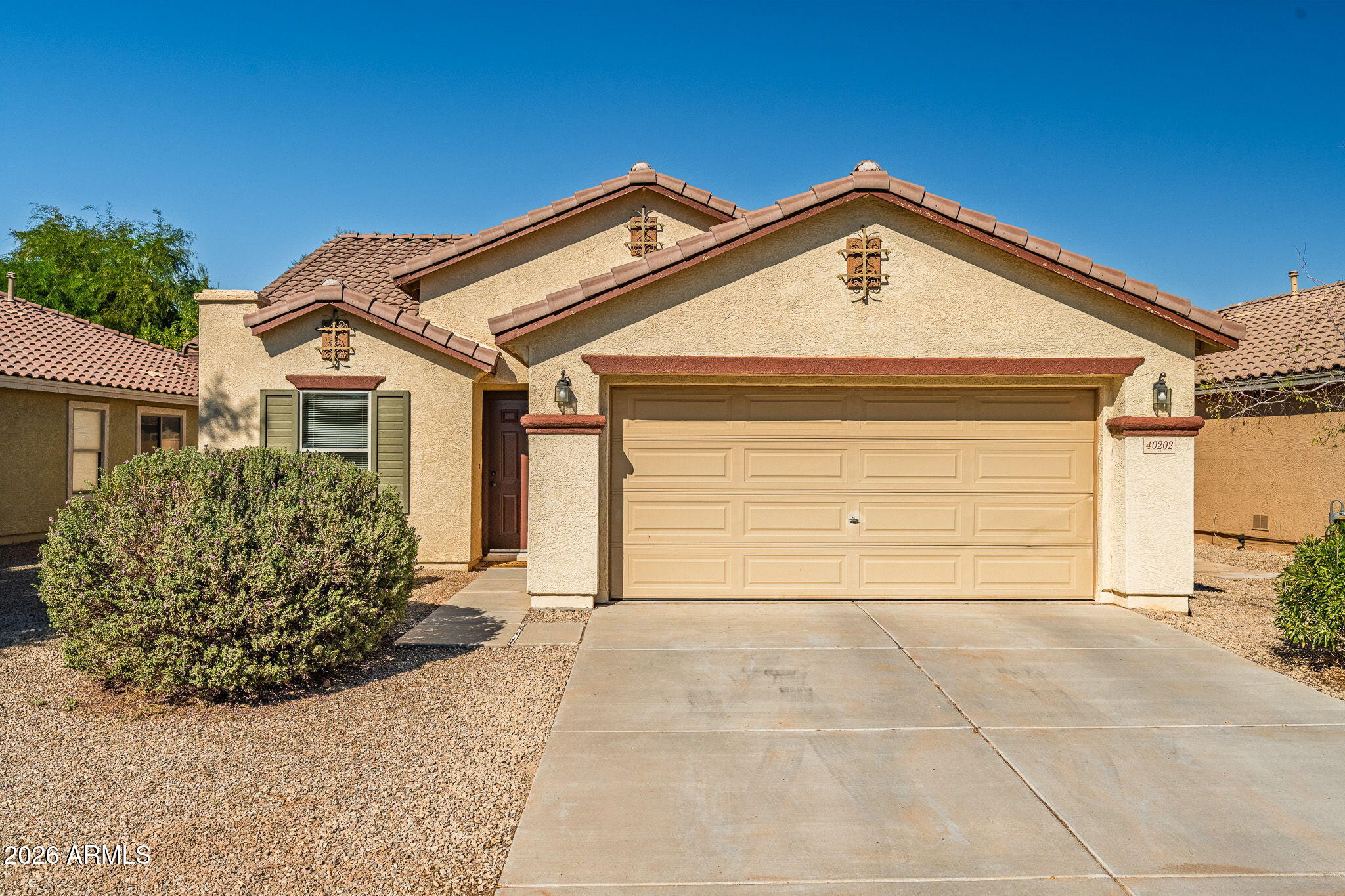 40202 W Mary Lou Drive