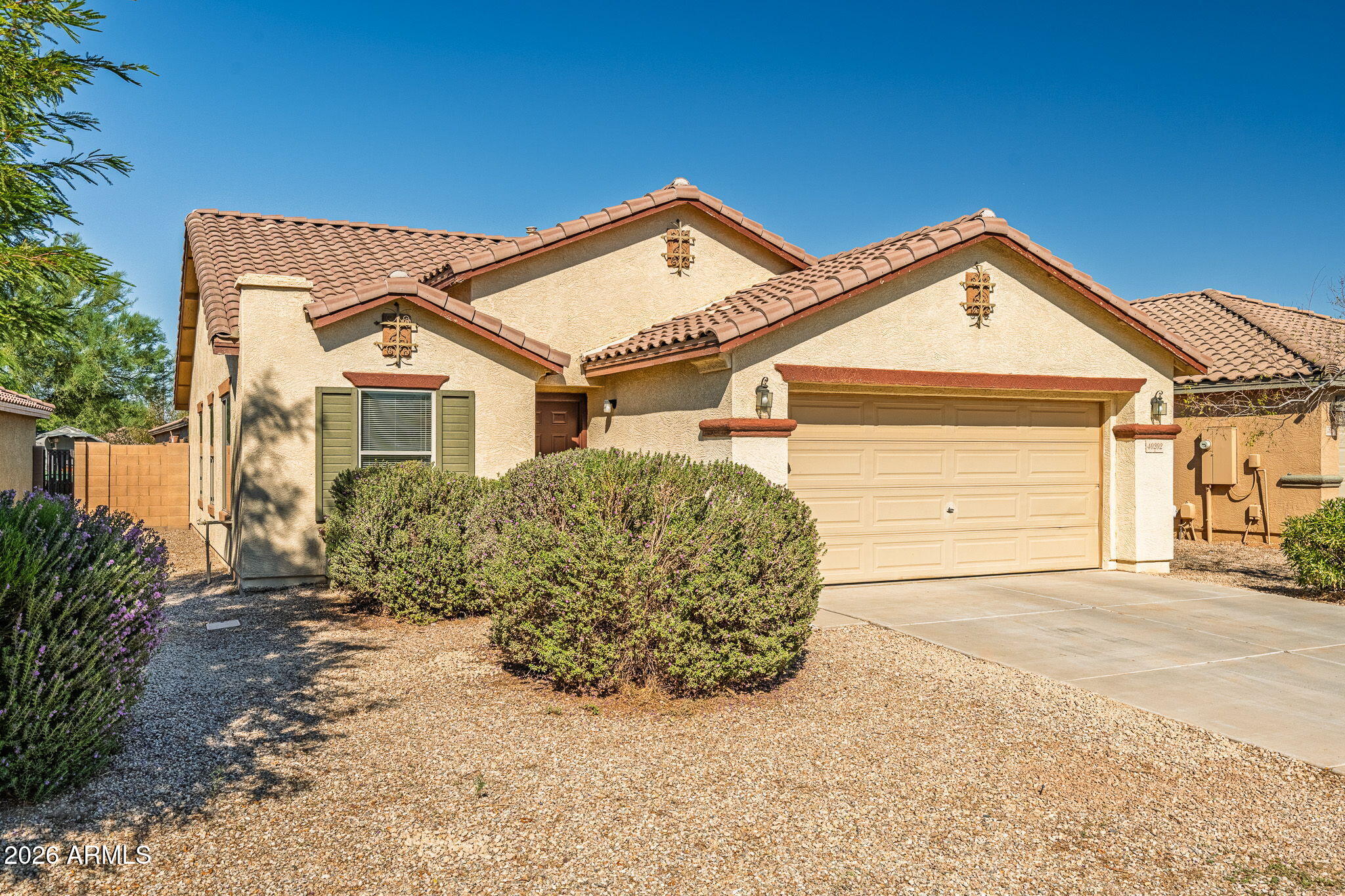 40202 W Mary Lou Drive
