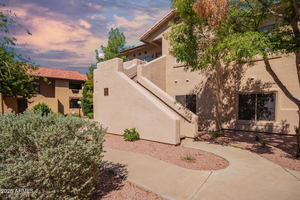 Photo of 1351 N Pleasant Drive #1074, Chandler, AZ 85225 (MLS # 6929390)