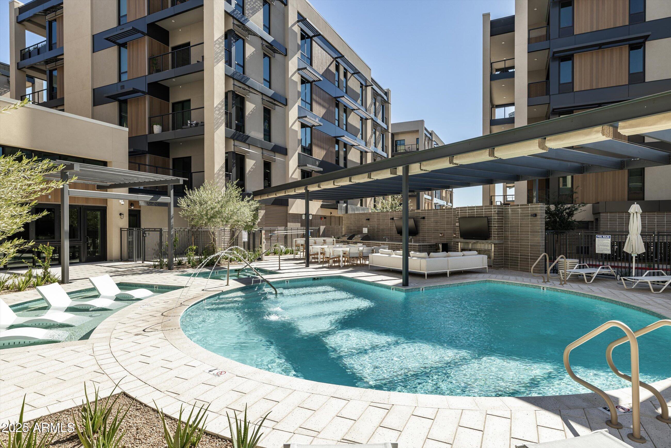 19355 N 73RD Way H2021