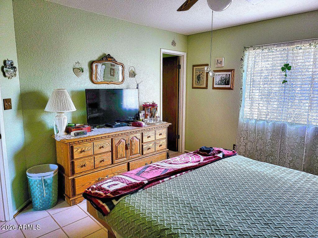 3149 S Rogers --