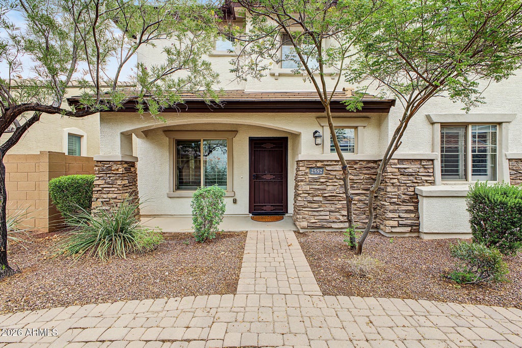 Photo of 2552 E Vermont Drive, Gilbert, AZ 85295 (MLS # 7082213)