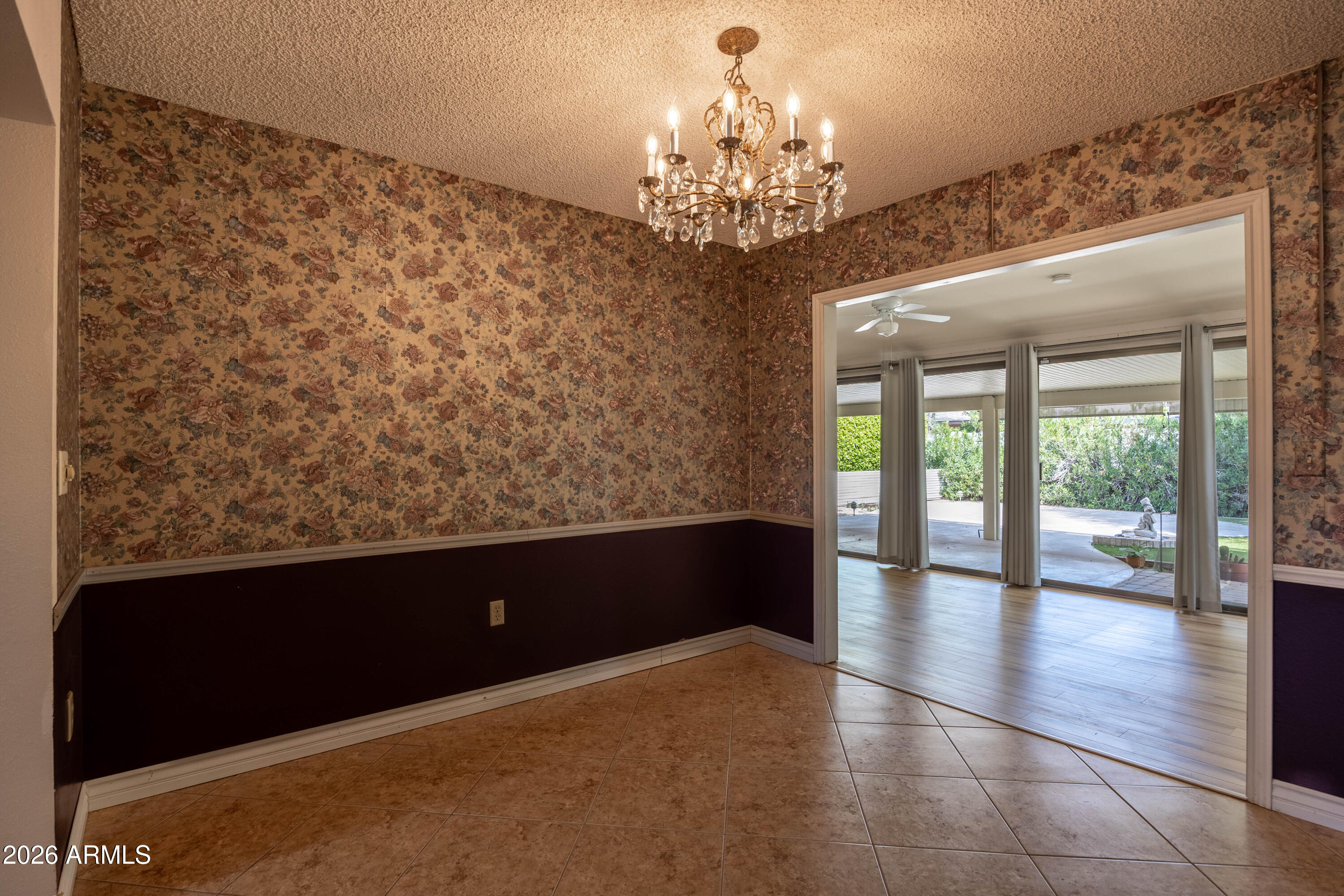 10905 W EL CAPITAN Circle