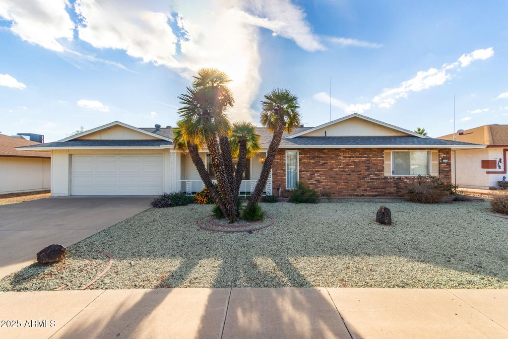 Photo of 13335 W Hardwood Drive, Sun City West, AZ 85375 (MLS # 6942552)