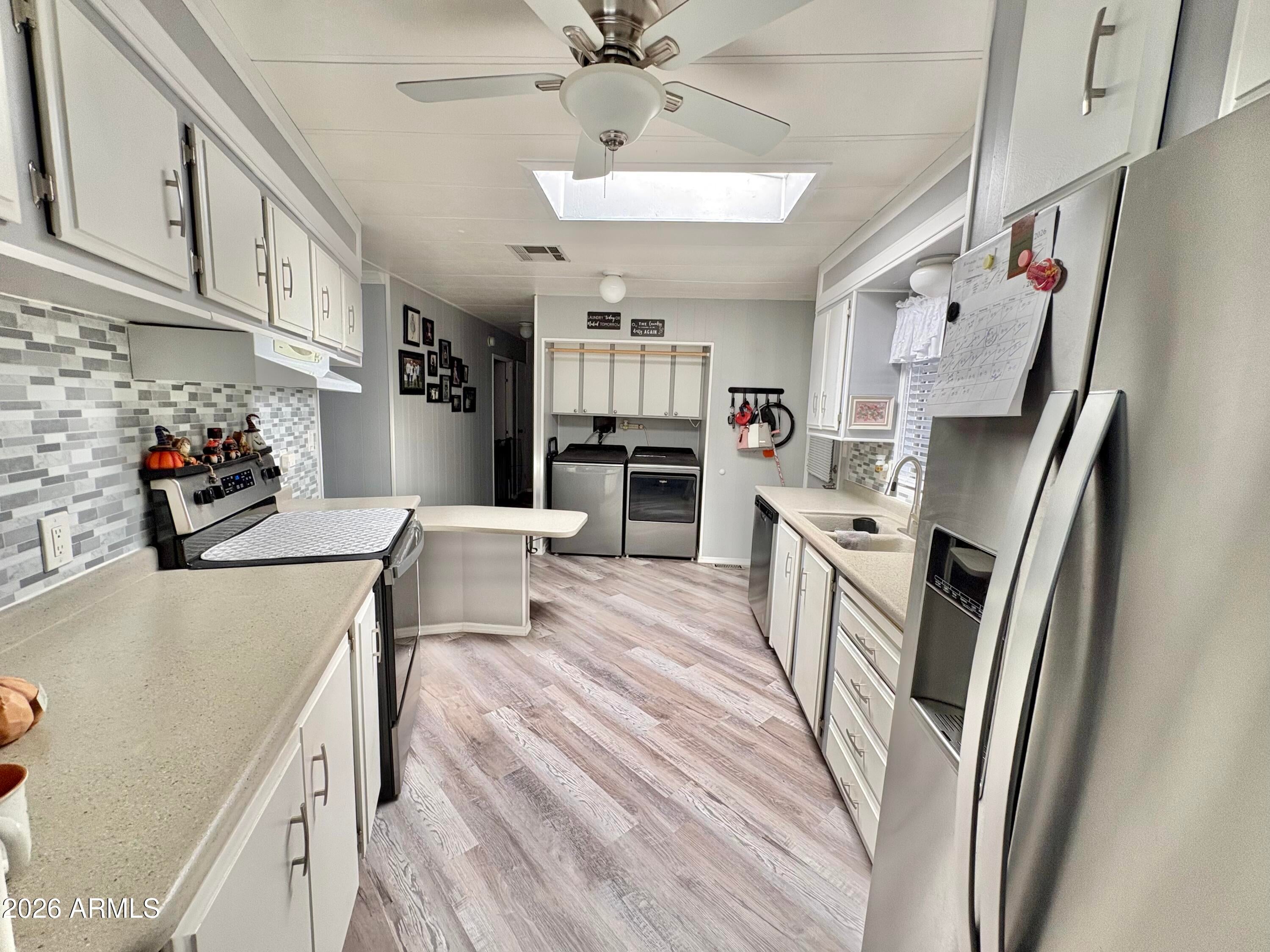 4065 E UNIVERSITY Drive 440