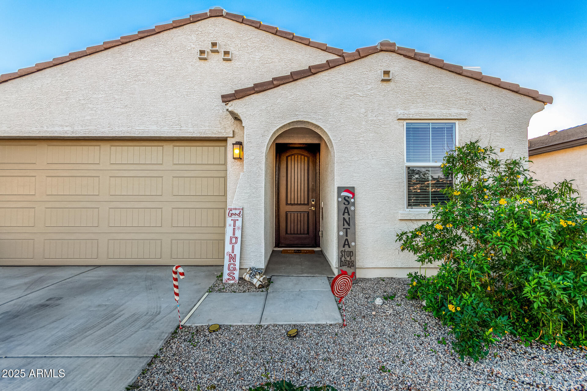 24591 W MOHAVE Street