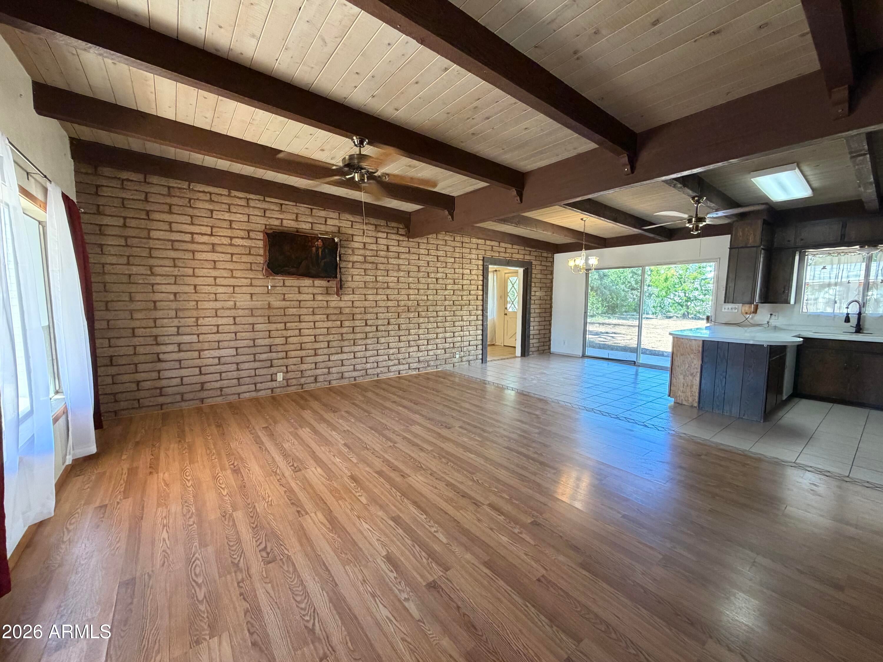 1646 E COCONINO Street