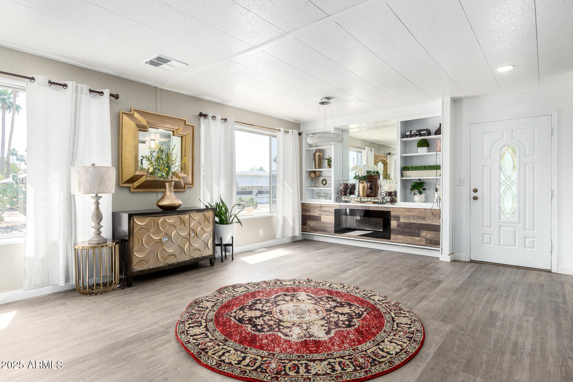 2650 W UNION HILLS Drive 98