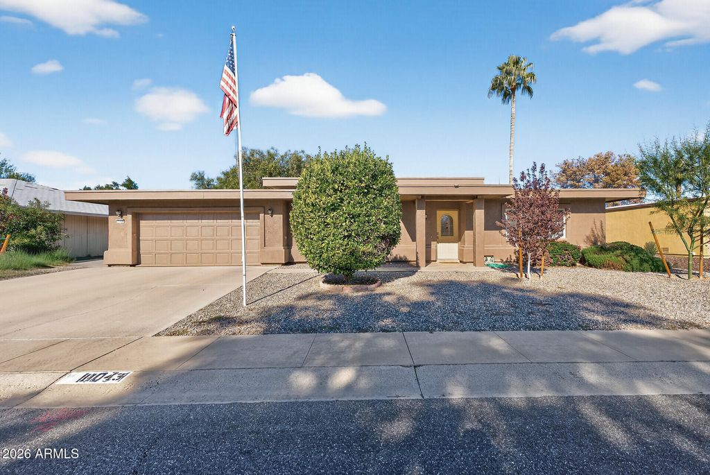 Photo of 11034 W Crestbrook Drive, Sun City, AZ 85351 (MLS # 7007919)