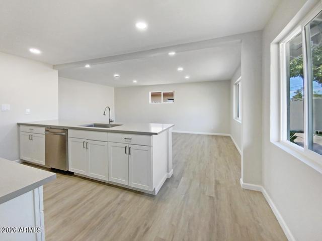 518 W 19TH Street