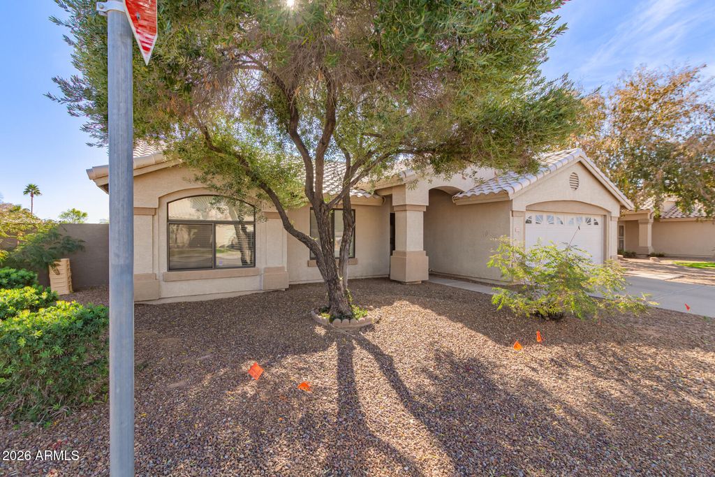 Photo of 2423 E Longhorn Place, Chandler, AZ 85286 (MLS # 6966337)