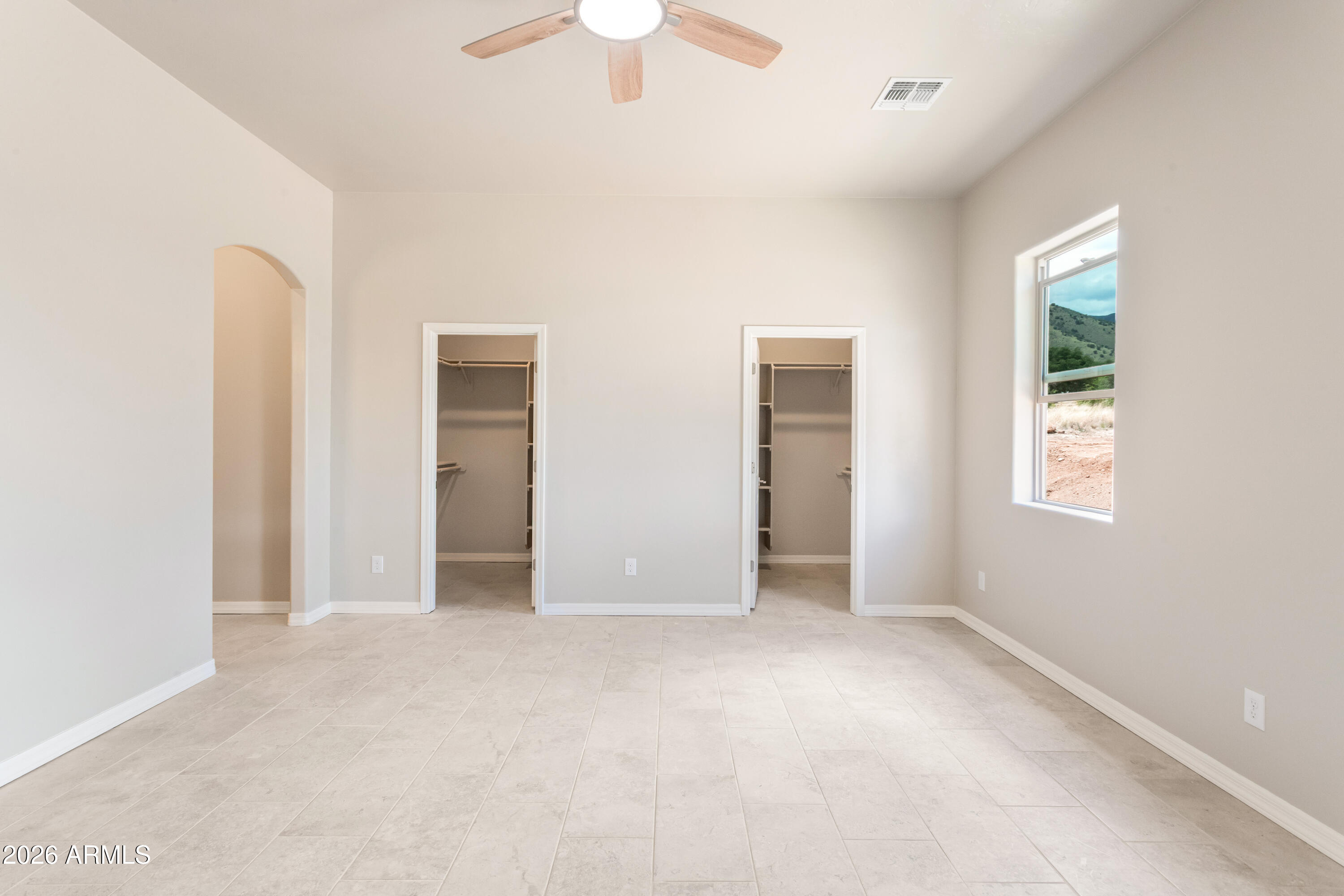 THE OAKS - Residential