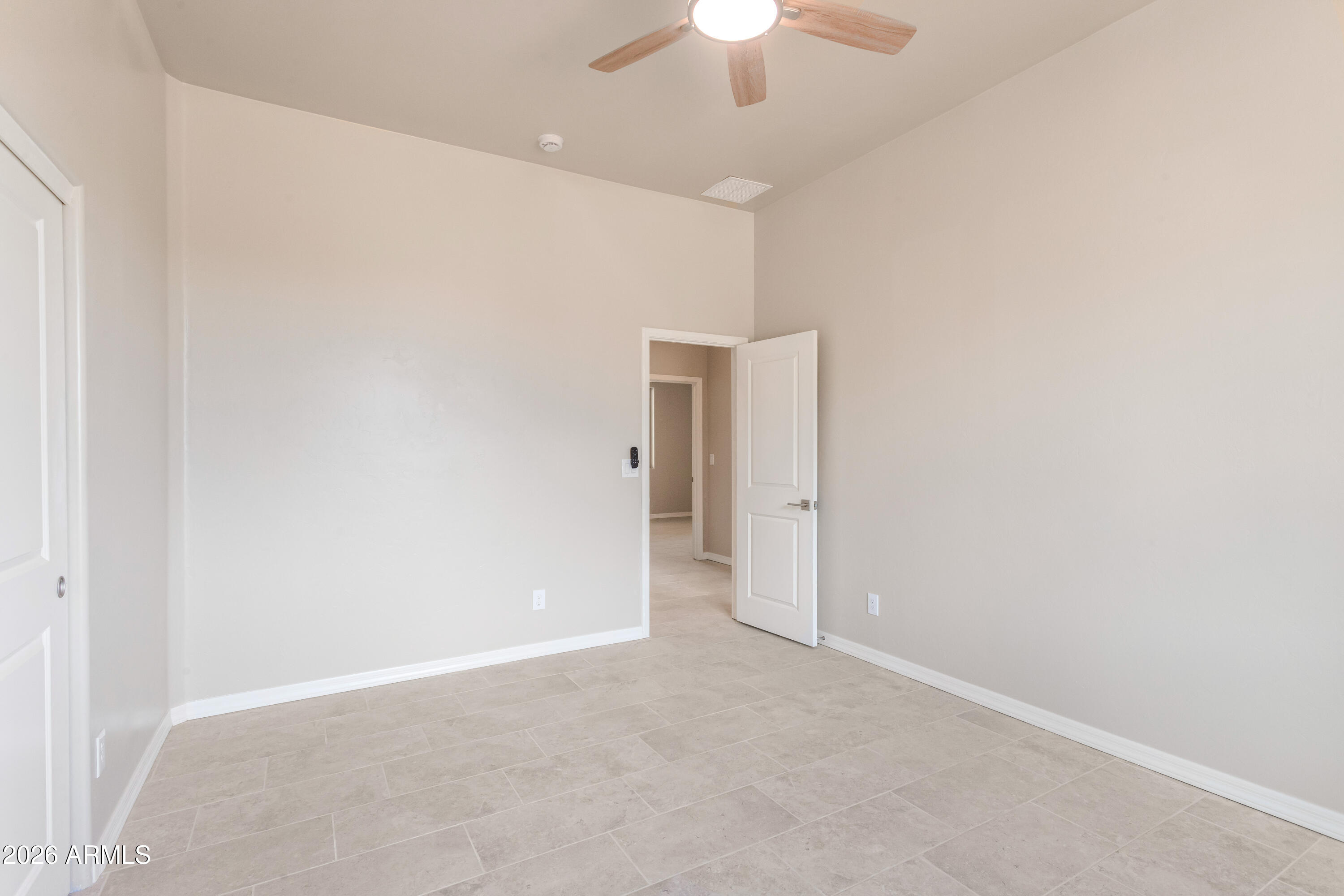 THE OAKS - Residential