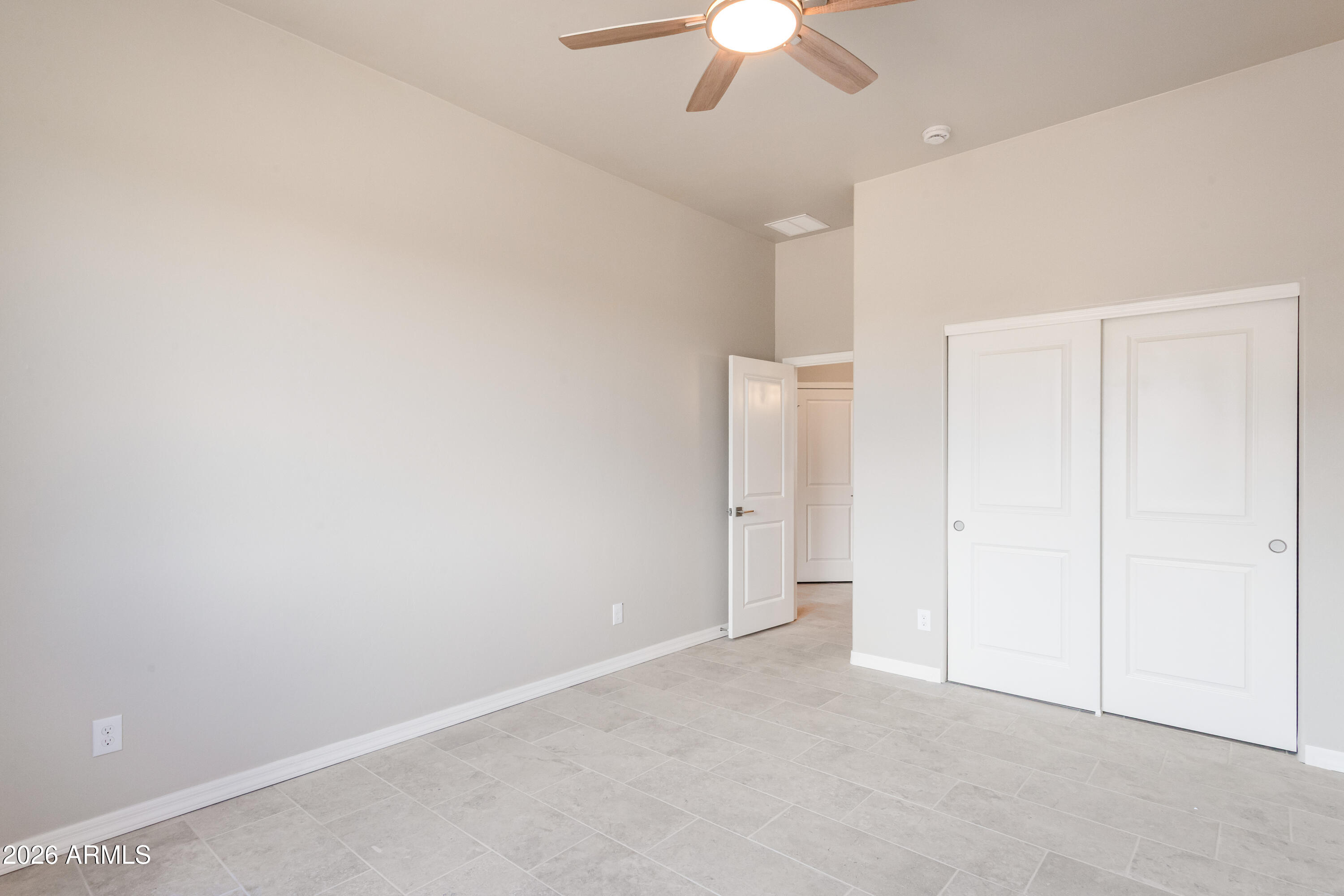 THE OAKS - Residential
