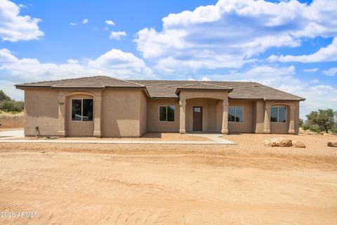 5329 E HIDDEN OAK Drive Hereford AZ 85615