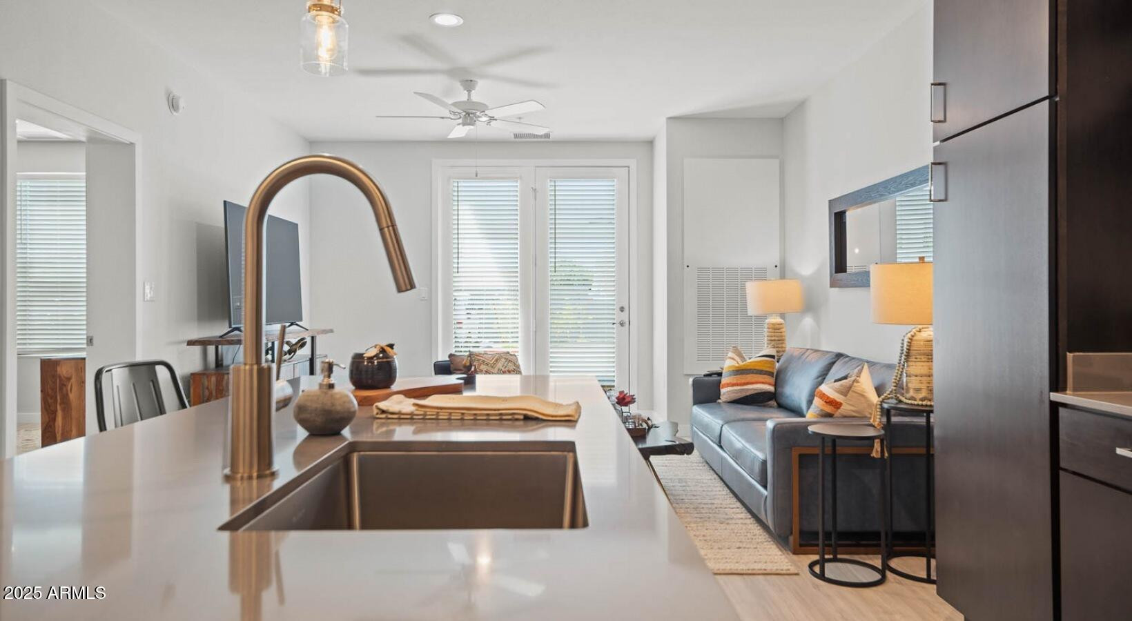 6025 W Thomas Road 1