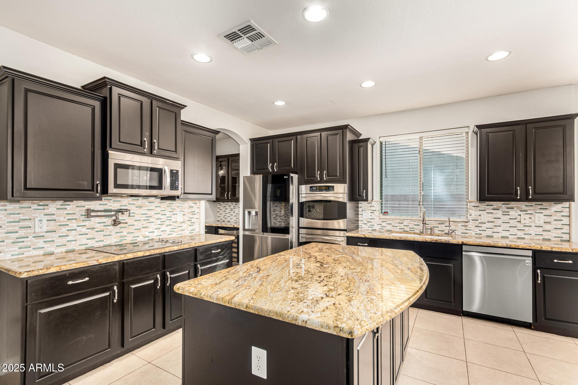 20709 W DELANEY Drive