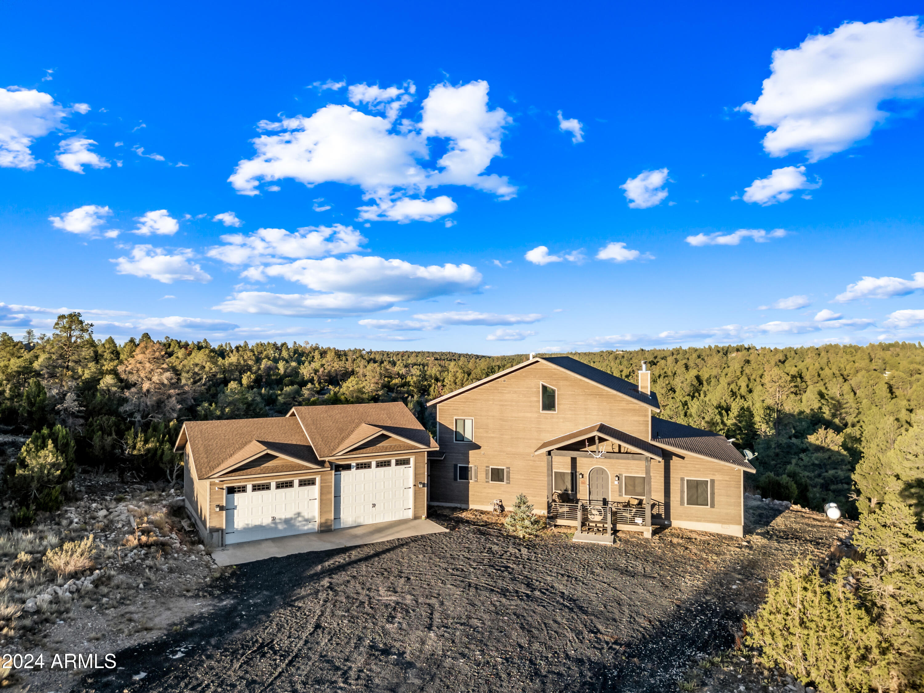 2262 Meadow Trail --