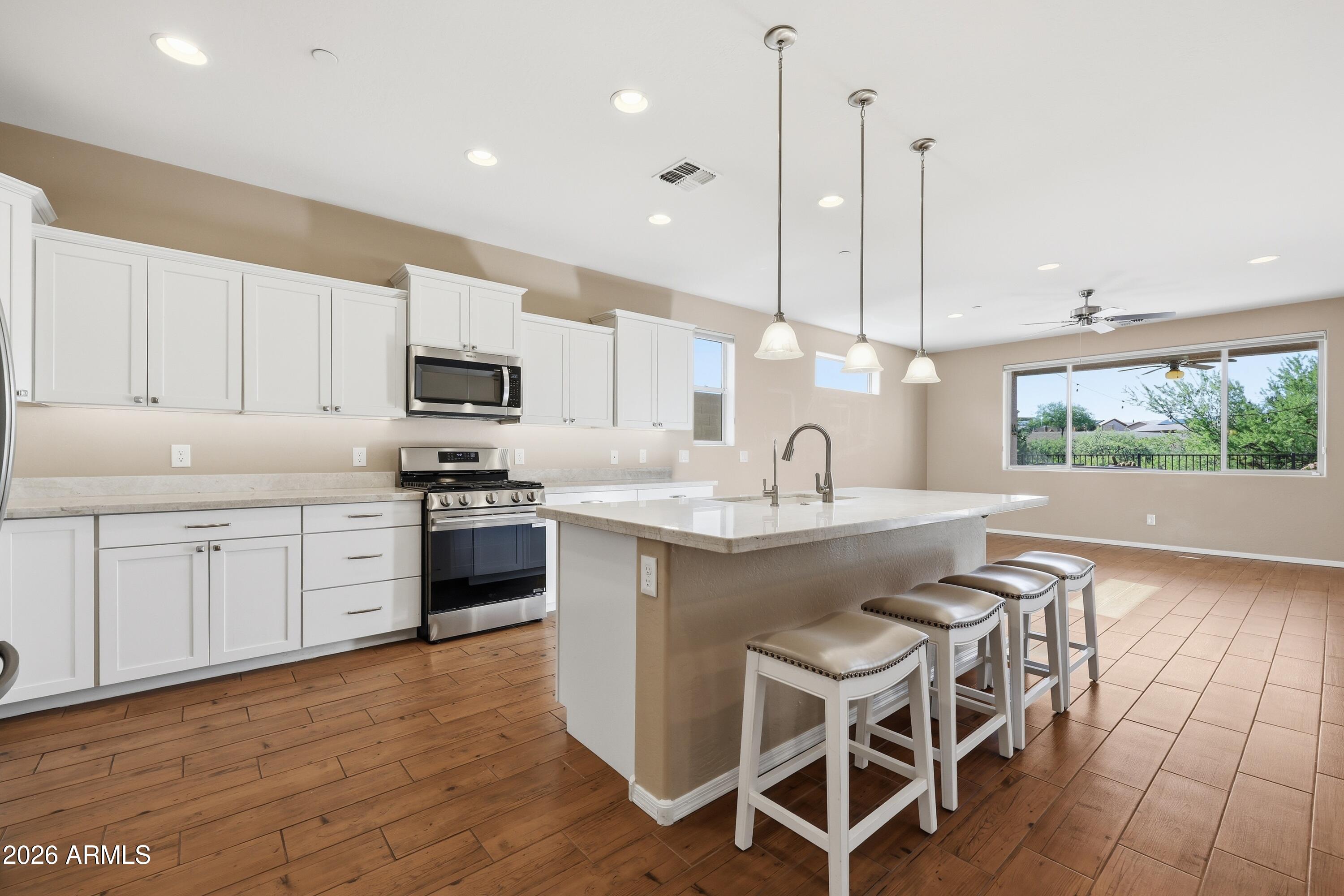 MESQUITE HILLS PHASE 1 LOT 97 CONT .15AC SEC 4&5-15-3E M&P 62/31-37 - Residential