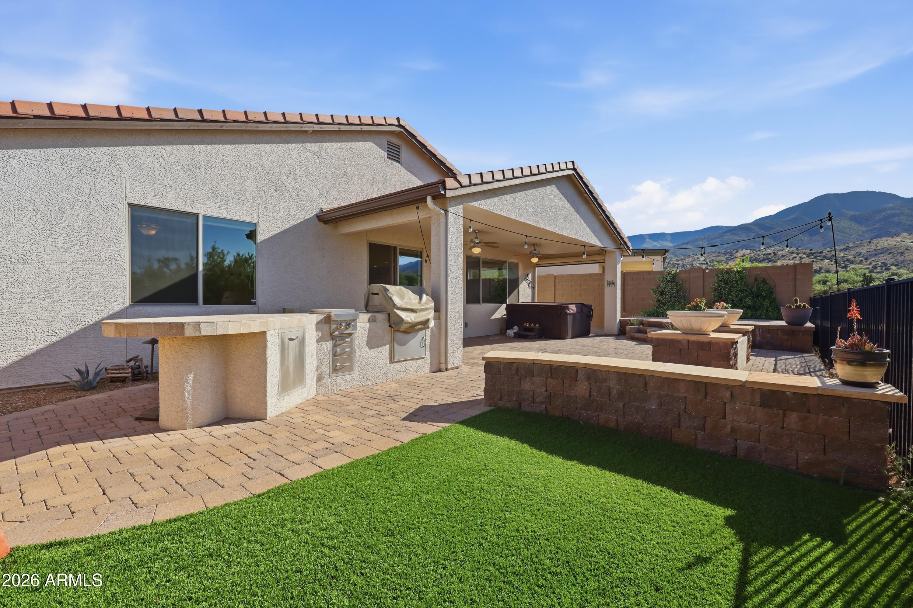 MESQUITE HILLS PHASE 1 LOT 97 CONT .15AC SEC 4&5-15-3E M&P 62/31-37 - Residential