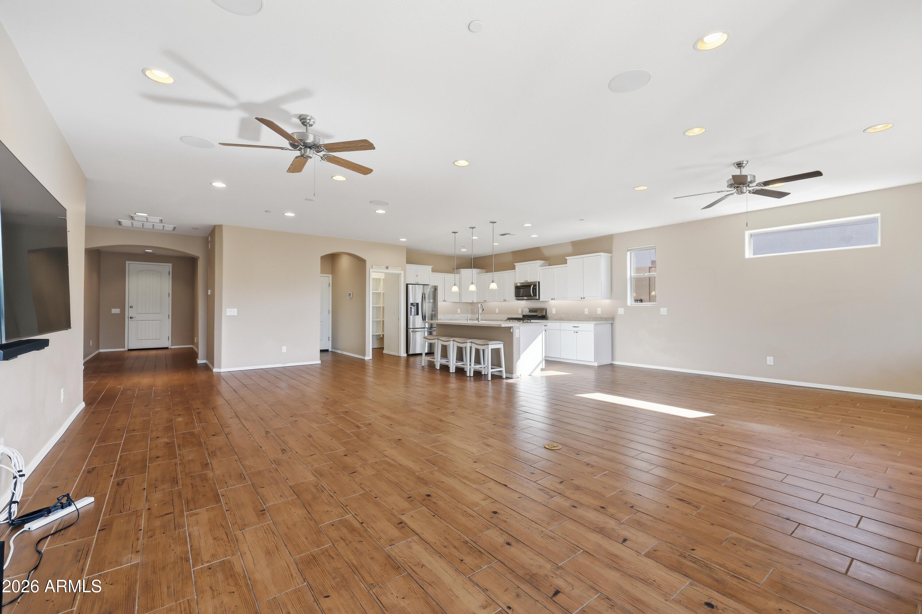 MESQUITE HILLS PHASE 1 LOT 97 CONT .15AC SEC 4&5-15-3E M&P 62/31-37 - Residential