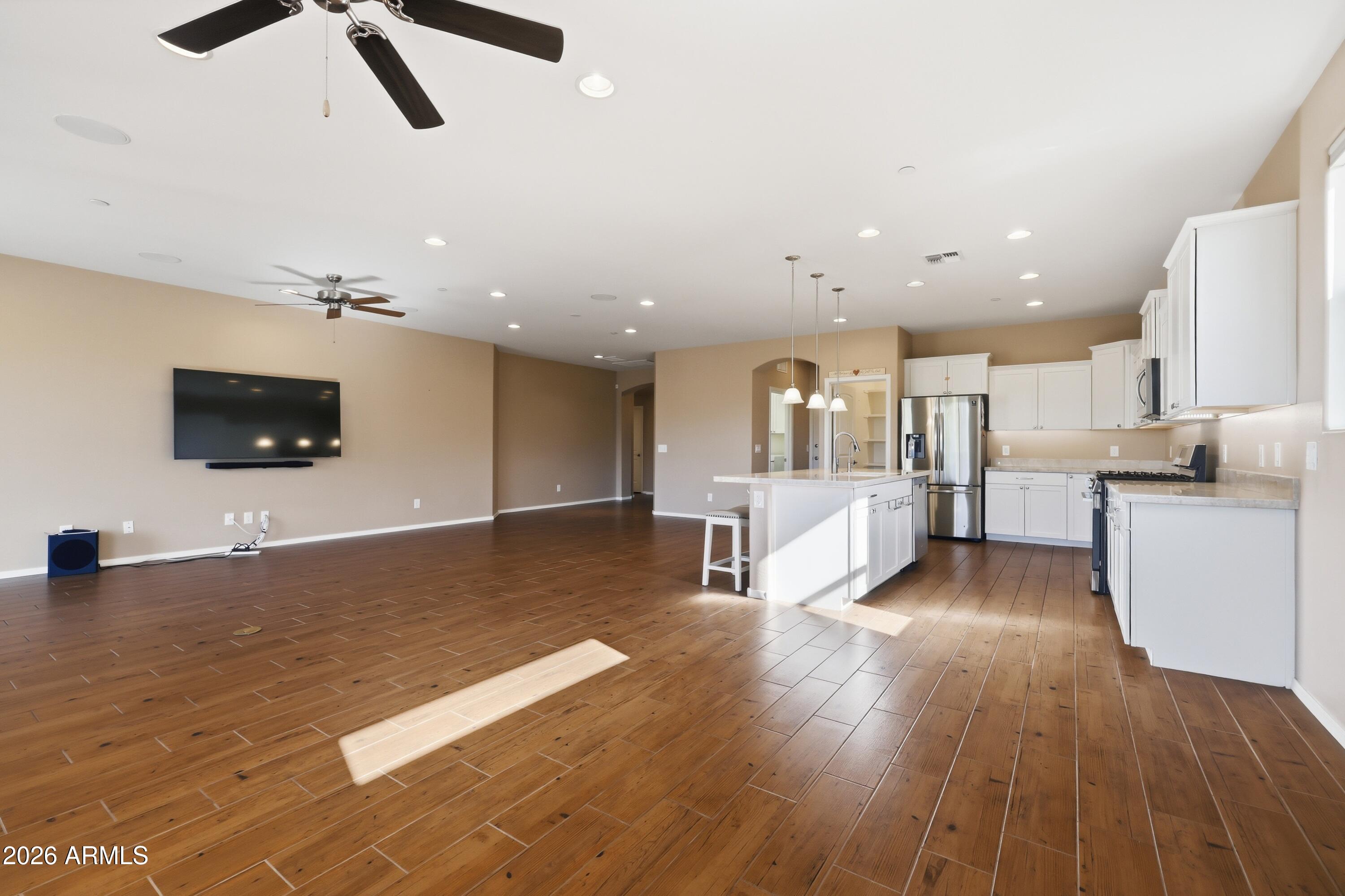 MESQUITE HILLS PHASE 1 LOT 97 CONT .15AC SEC 4&5-15-3E M&P 62/31-37 - Residential