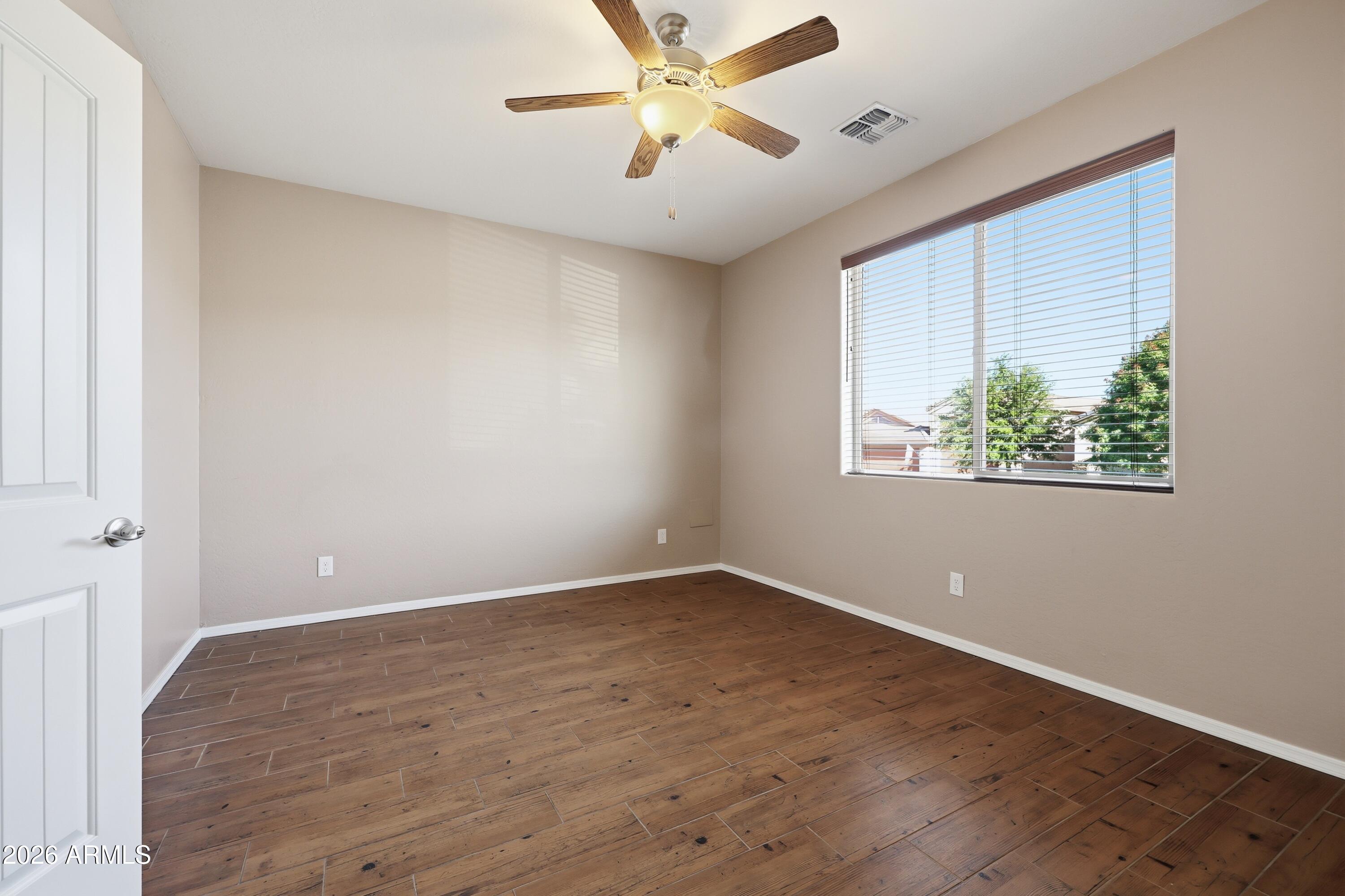 MESQUITE HILLS PHASE 1 LOT 97 CONT .15AC SEC 4&5-15-3E M&P 62/31-37 - Residential