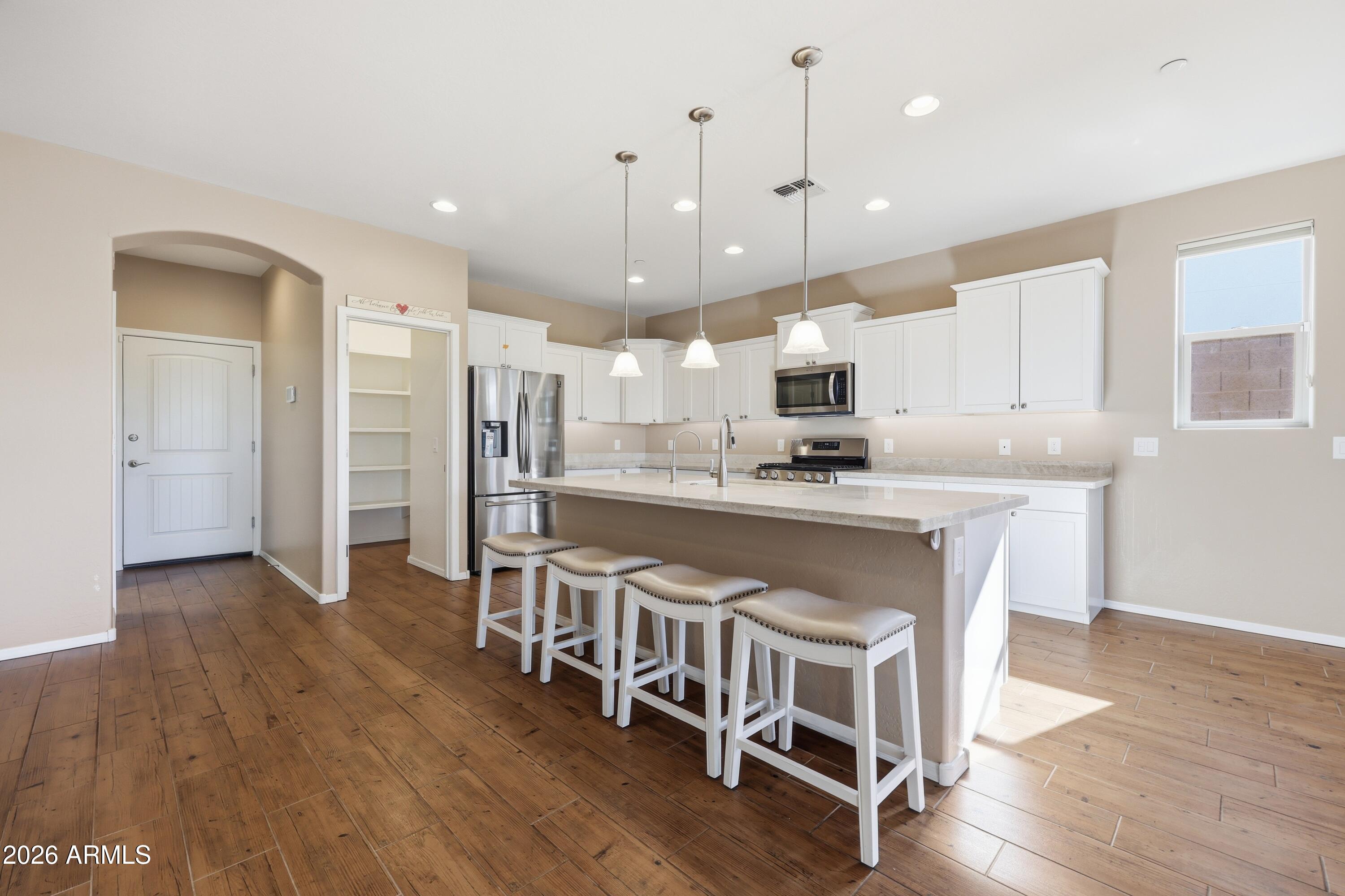 MESQUITE HILLS PHASE 1 LOT 97 CONT .15AC SEC 4&5-15-3E M&P 62/31-37 - Residential