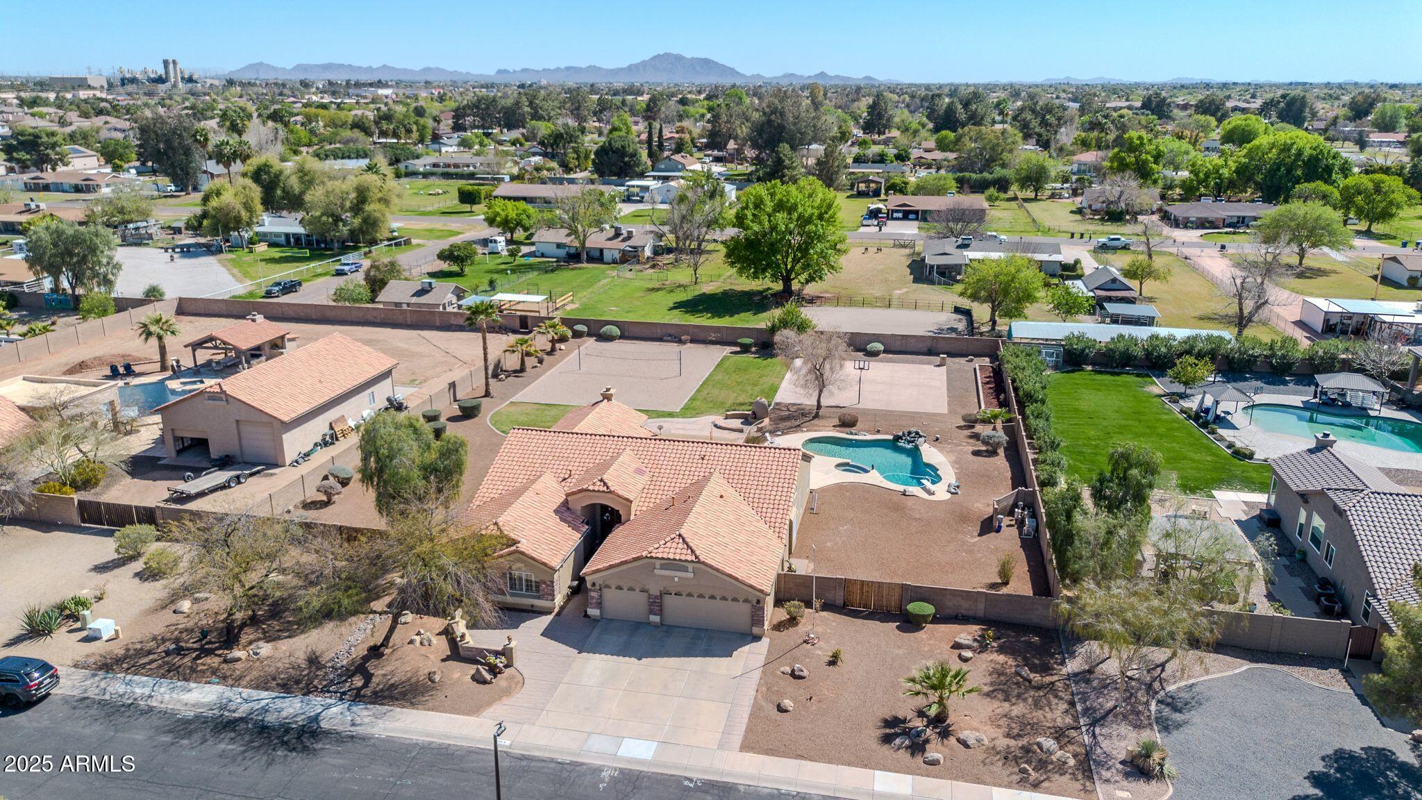 1289 E PALO BLANCO Way