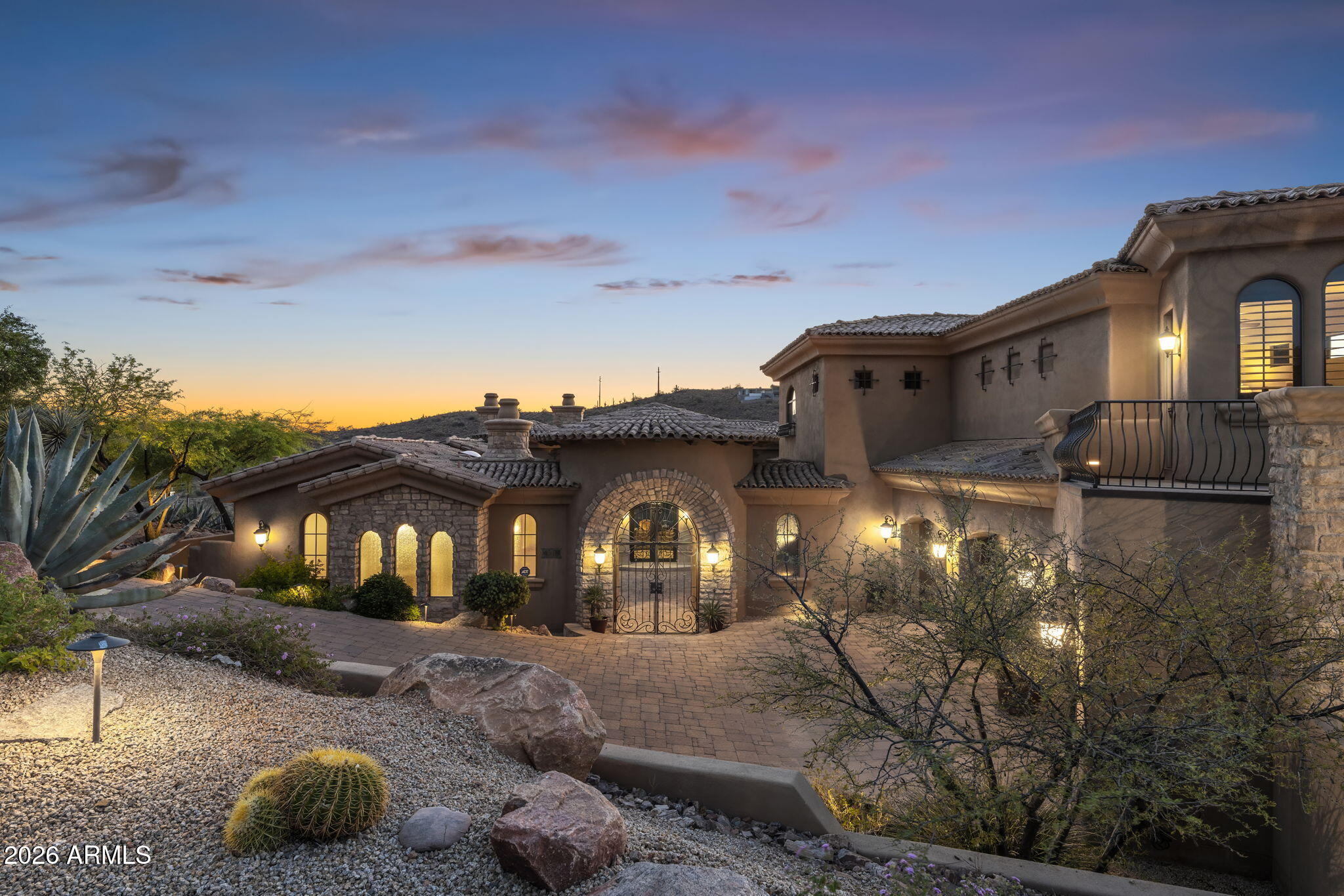 9132 N HORIZON Trail