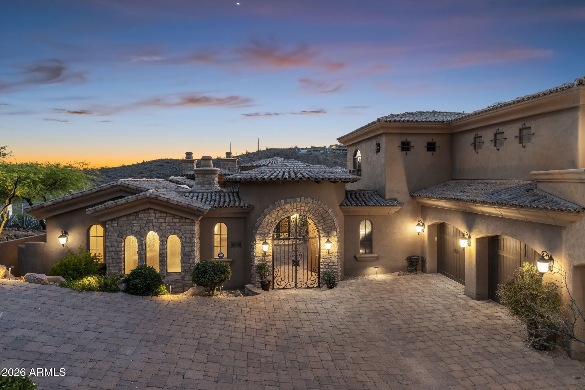 9132 N HORIZON Trail
