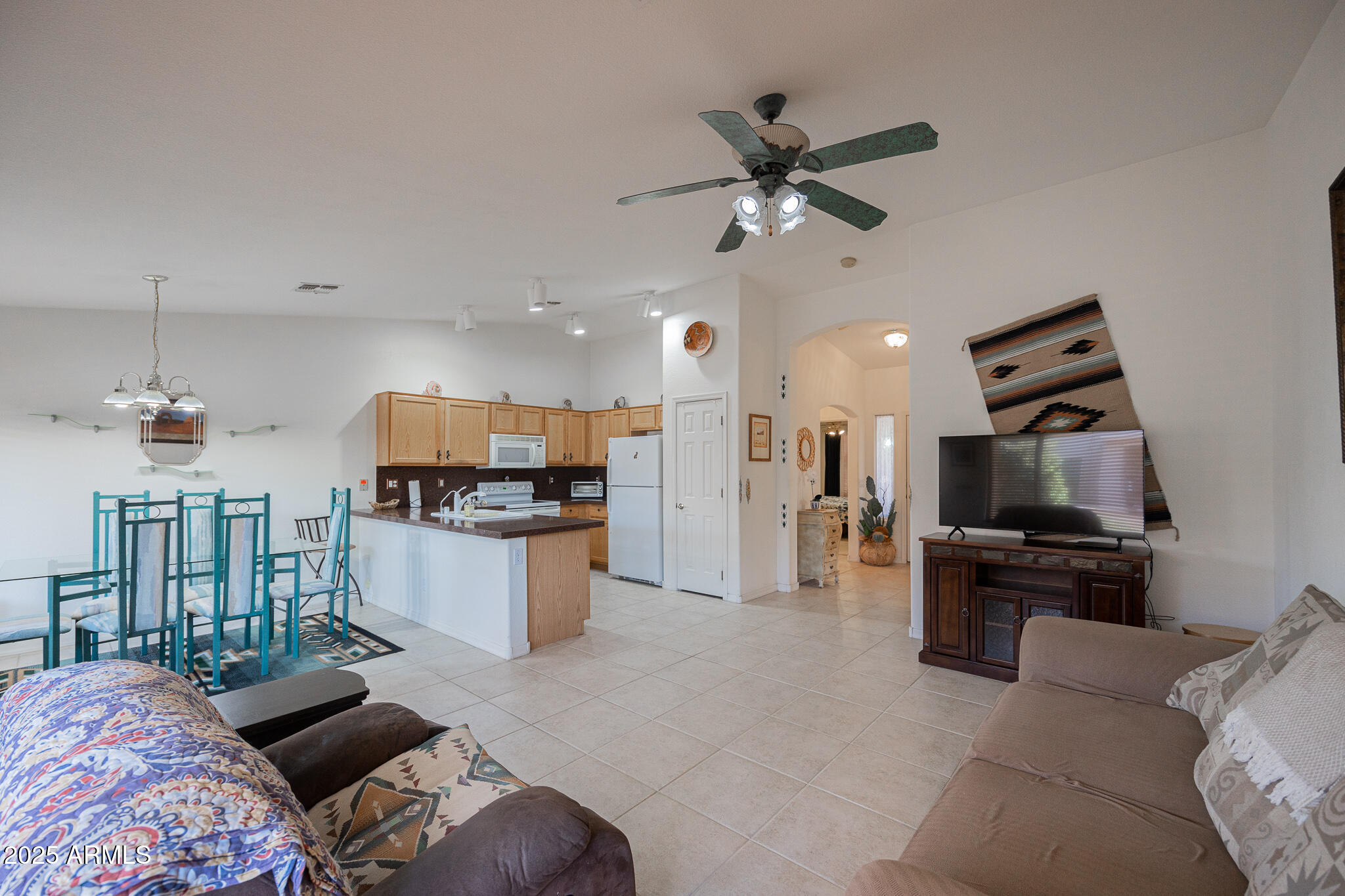 3431 E TORREY PINES Lane