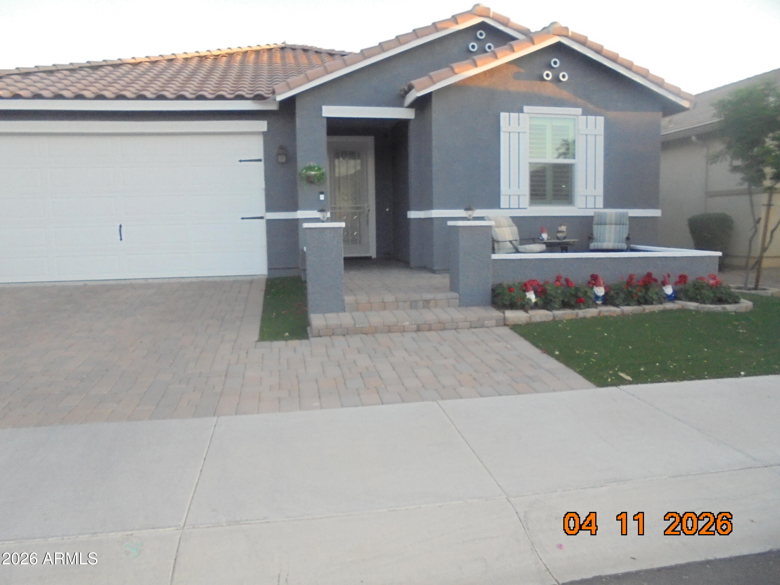 3959 E LIBERTY Lane E