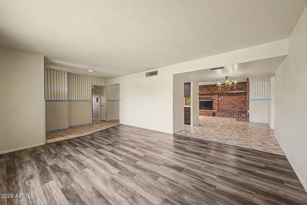 Photo of 4750 W Acoma Drive, Glendale, AZ 85306 (MLS # 7018936)