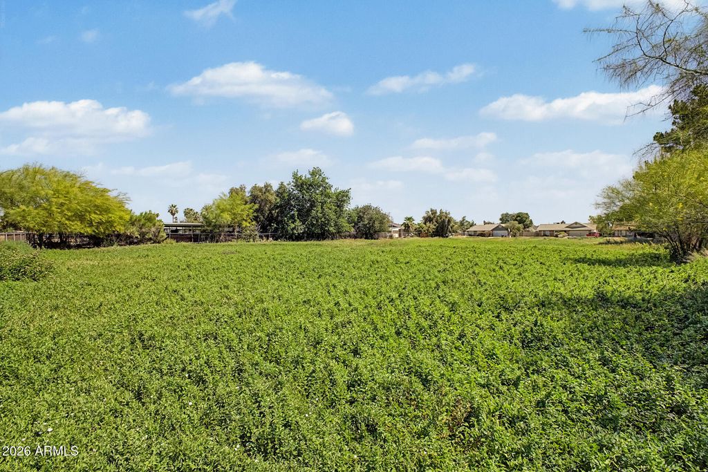 Photo of 4750 W Acoma Drive, Glendale, AZ 85306 (MLS # 7018936)