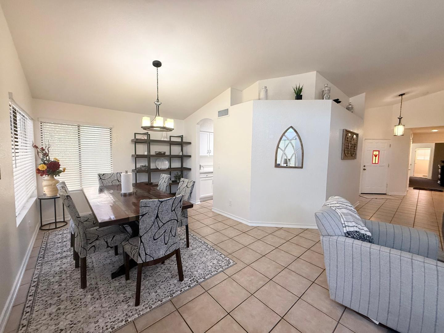 10938 W Poinsettia Drive