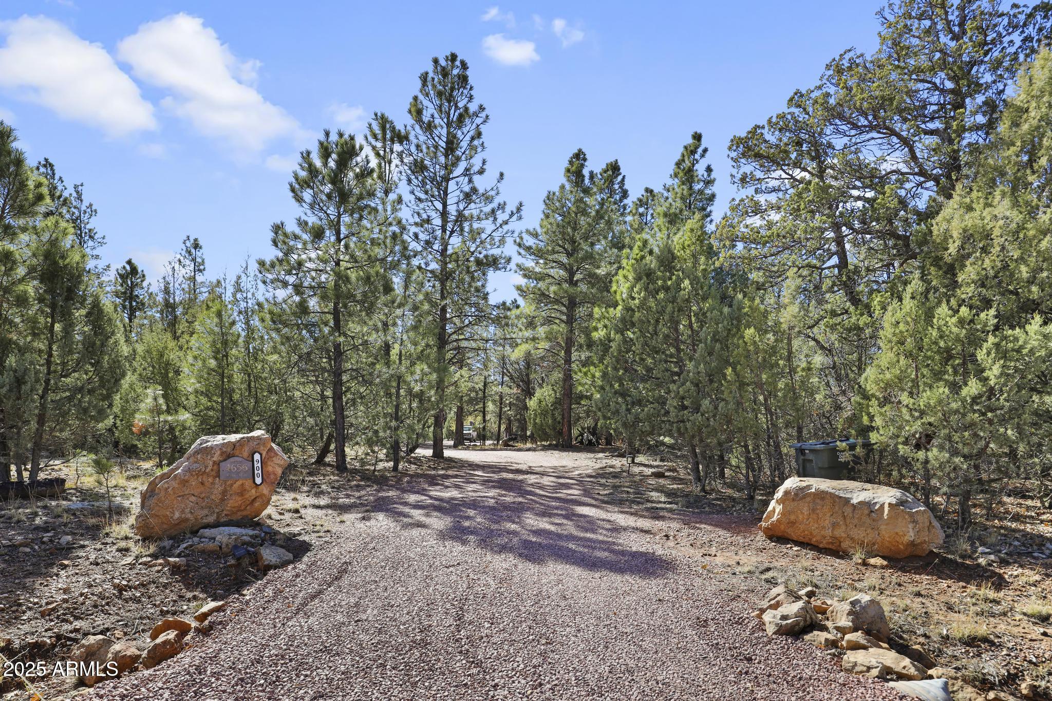 900 EAGLE VIEW Drive